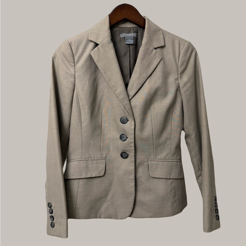 Ann Taylor Beige Women's Blazer
